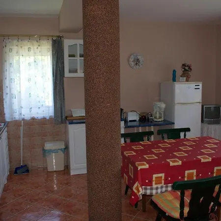 Daire In 35402 *
